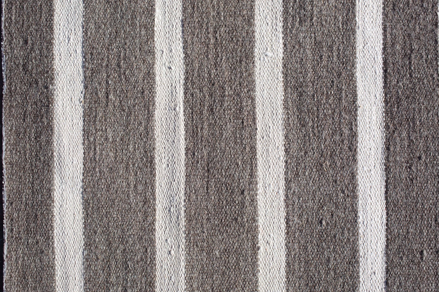C&CMilano-Plutone-carpet